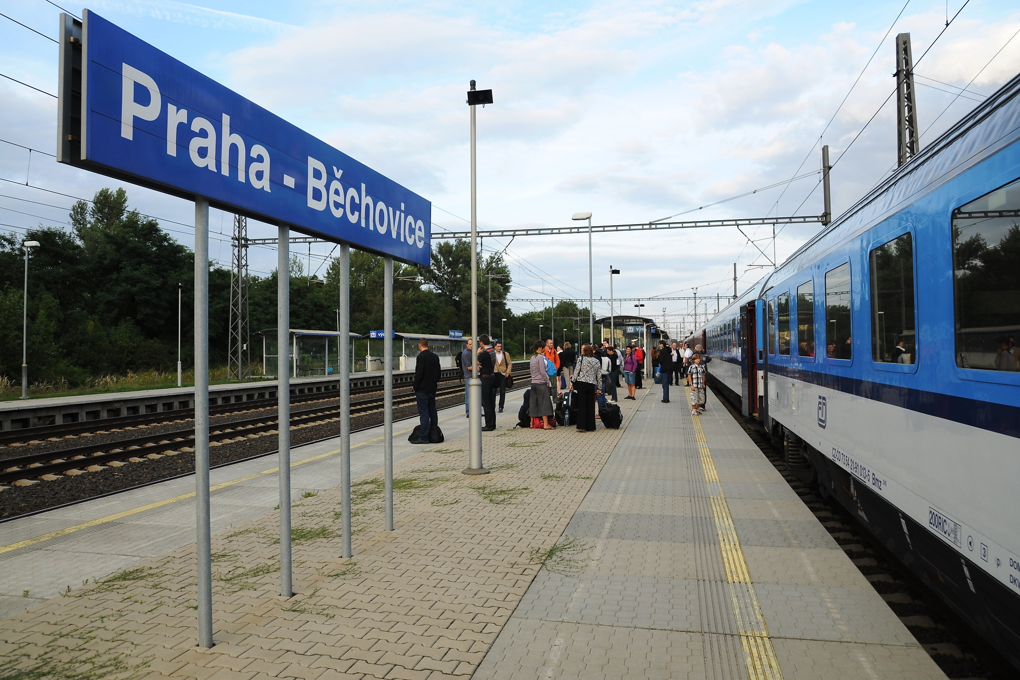 Čekáme na náhradní lokomotivu