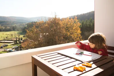 Verunka nasává inspiraci ve venkovním ateliéru