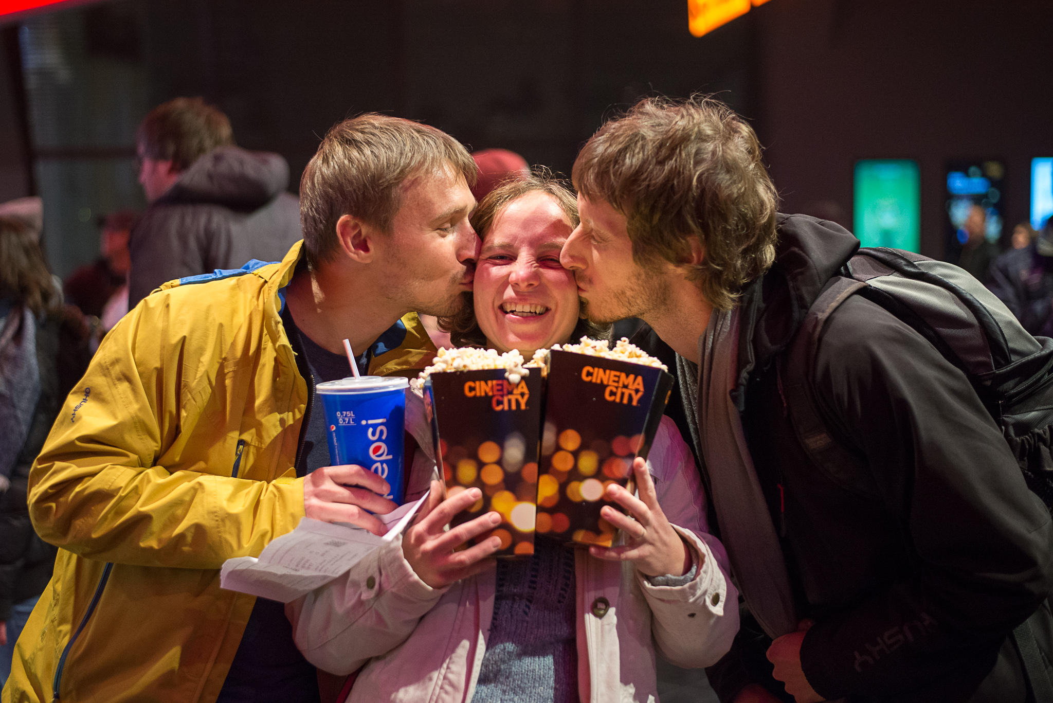 Kolem Bohemian Rhapsody je takový humbuk, že jsme ani my neodolali, dokonce i s popcornem, což je prý pro Hanku "vůně Ameriky"