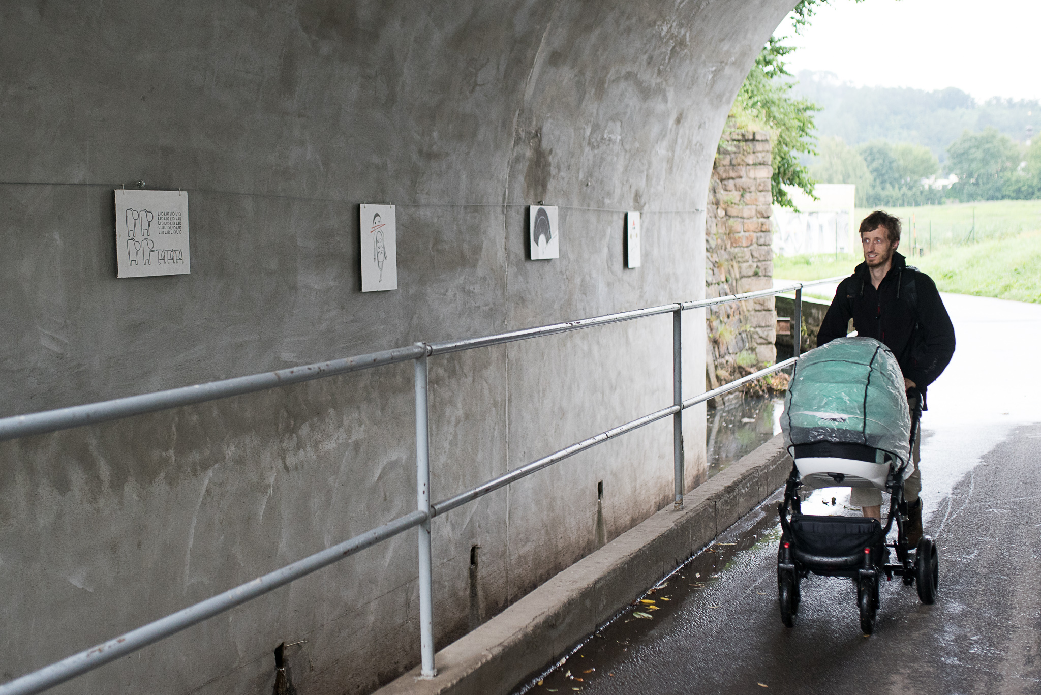 Tato galerie pod mostem nás mile překvapila