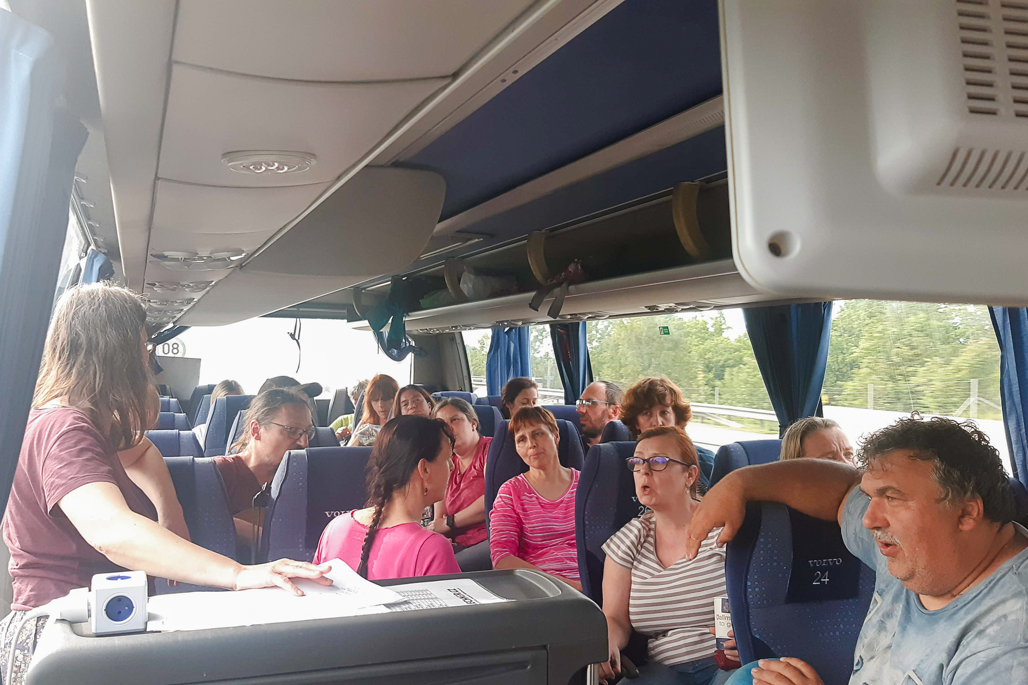 Zpívání v autobuse cestou dom už se dnes jen tak nezažije